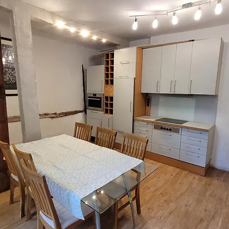Historische Ferienwohnung Im Zentrum - Fuer Bis Zu 5 Personen Quedlinburg Exterior photo