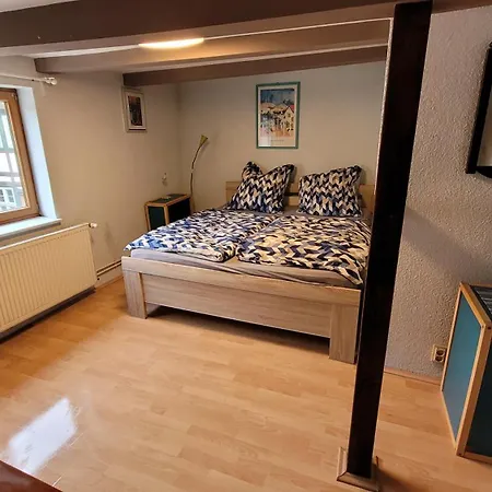 Historische Ferienwohnung Im Zentrum - Fuer Bis Zu 5 Personen Quedlinburg Exterior photo
